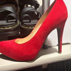 Jessica Simpson Vibrant Red Suede Heels